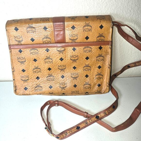 Vintage Authentic MCM Brown Leather Crossbody Clutch Bag - Picture 5 of 12